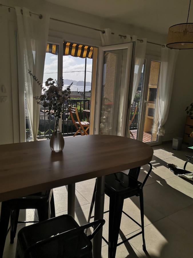 Appartement Cosy Vue Mer A 50 M De La Plage - Refait A Neuf Et Climatise Le Pradet Eksteriør billede