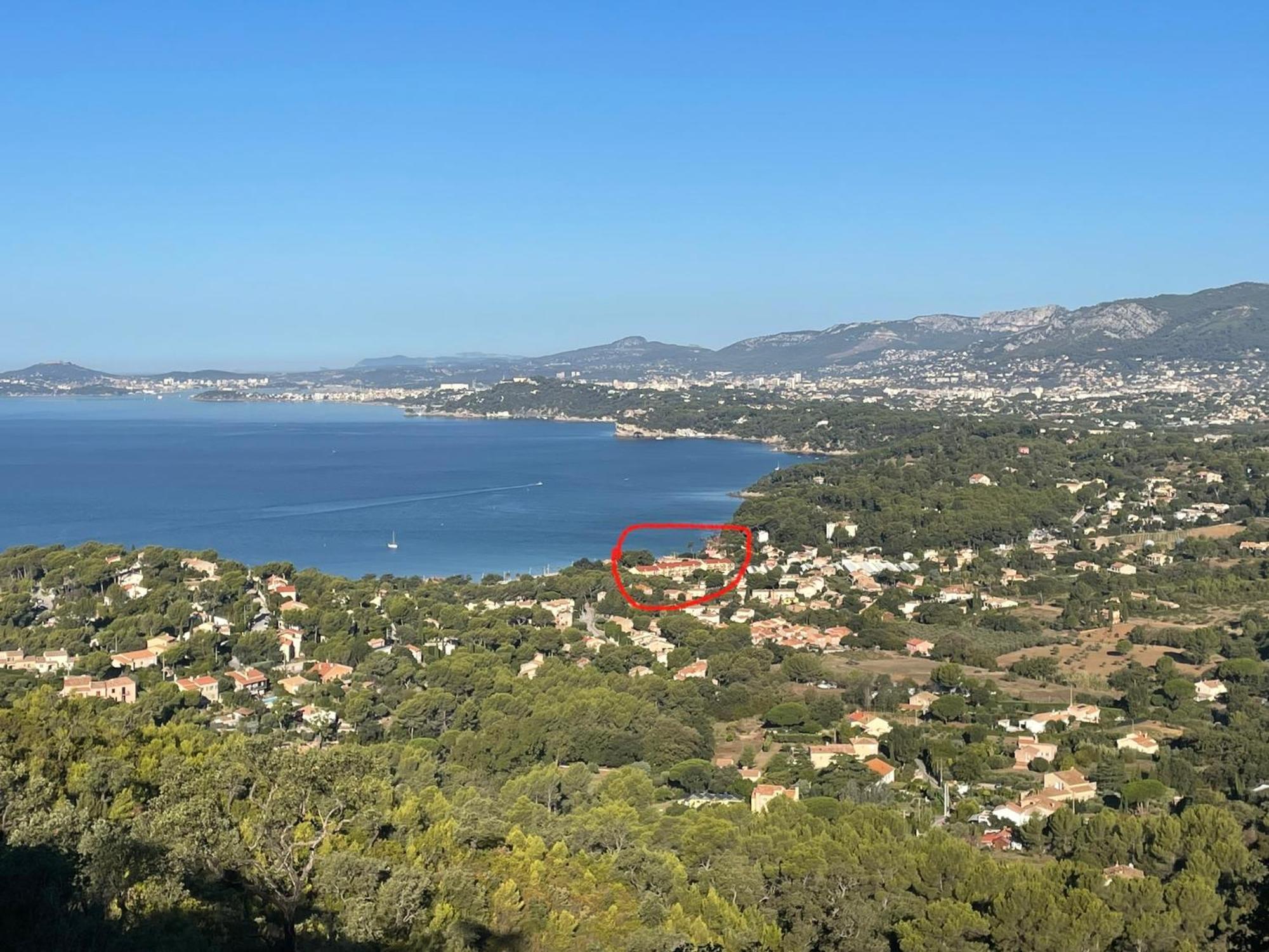 Appartement Cosy Vue Mer A 50 M De La Plage - Refait A Neuf Et Climatise Le Pradet Eksteriør billede